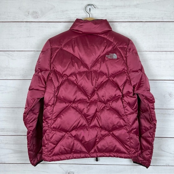 The North Face 550 Quilted Goose Down Jacket Small - Picture 2 of 7